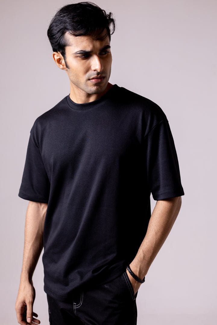 Black Solid Oversized T-shirt - Gimaq - The magic shuffle!